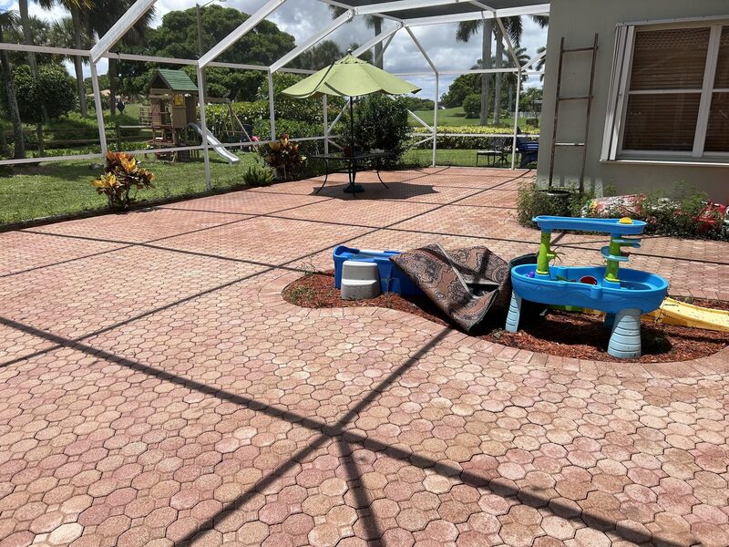 Screened lanai paver deck after cleaning